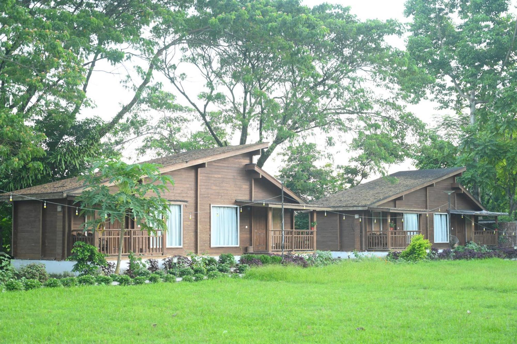 Jironi Resort Tezpur Exterior foto